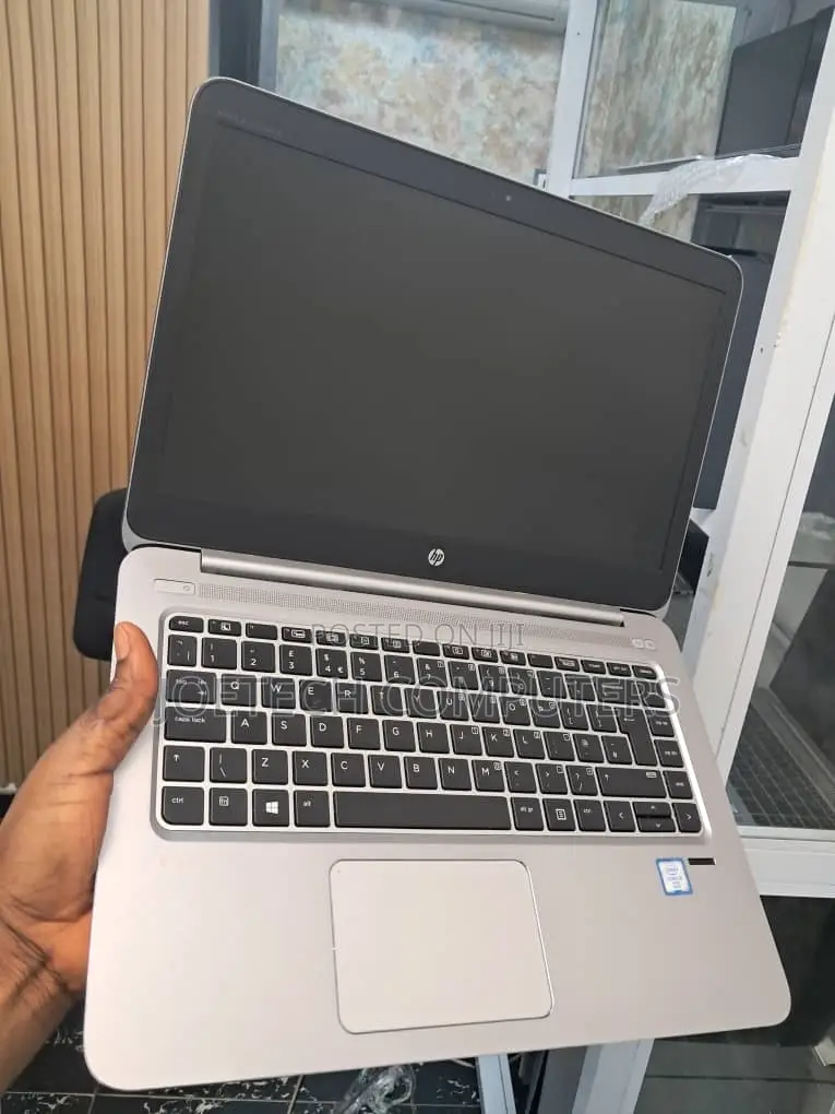 Laptop HP EliteBook Folio 1040 G3 8GB Intel Core I7 SSD 256GB