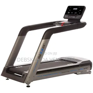 Life Fitness Treadmill 200kg Commercial