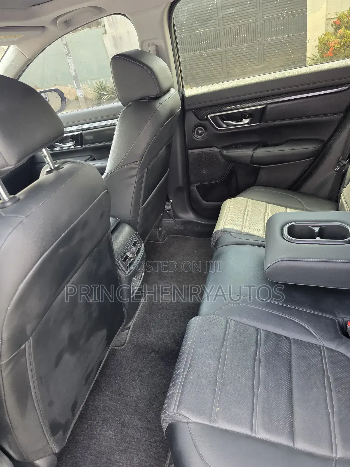 Honda CR-V 2021 Gray
