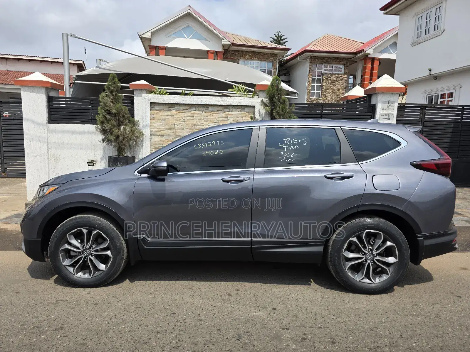 Honda CR-V 2021 Gray