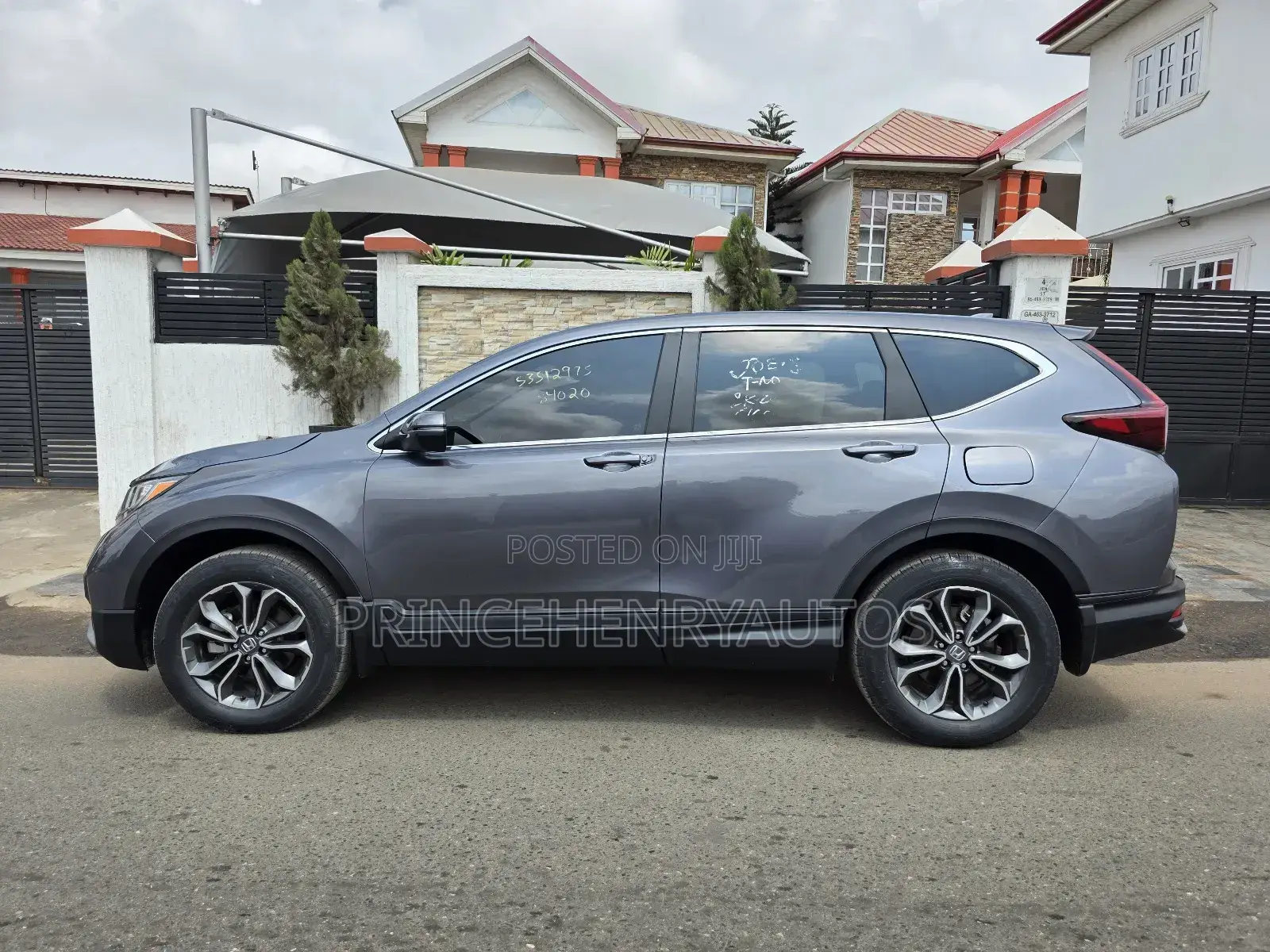 Honda CR-V 2021 Gray