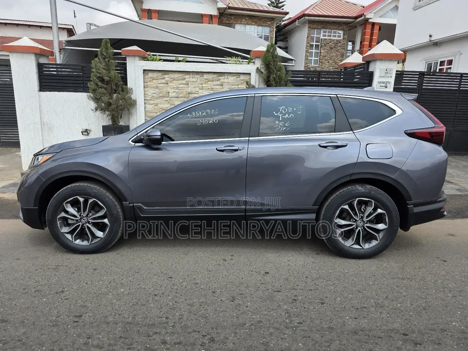 Honda CR-V 2021 Gray