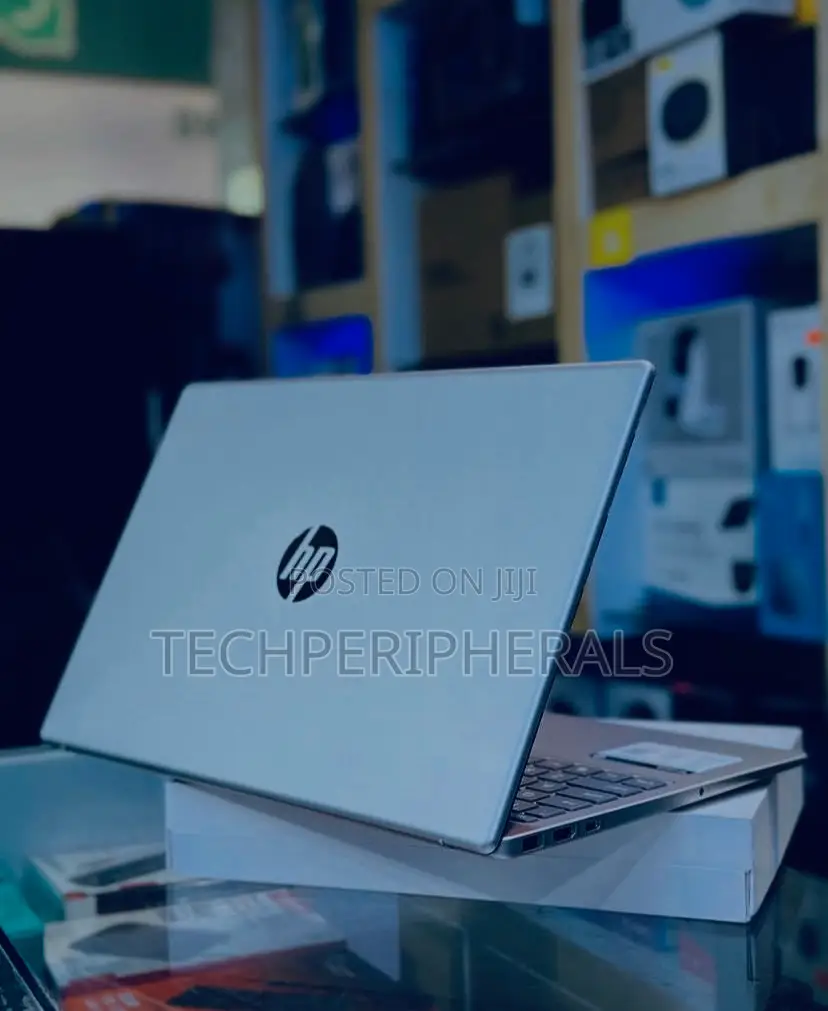 New Laptop HP 15 8GB Intel Core i5 SSD 512GB