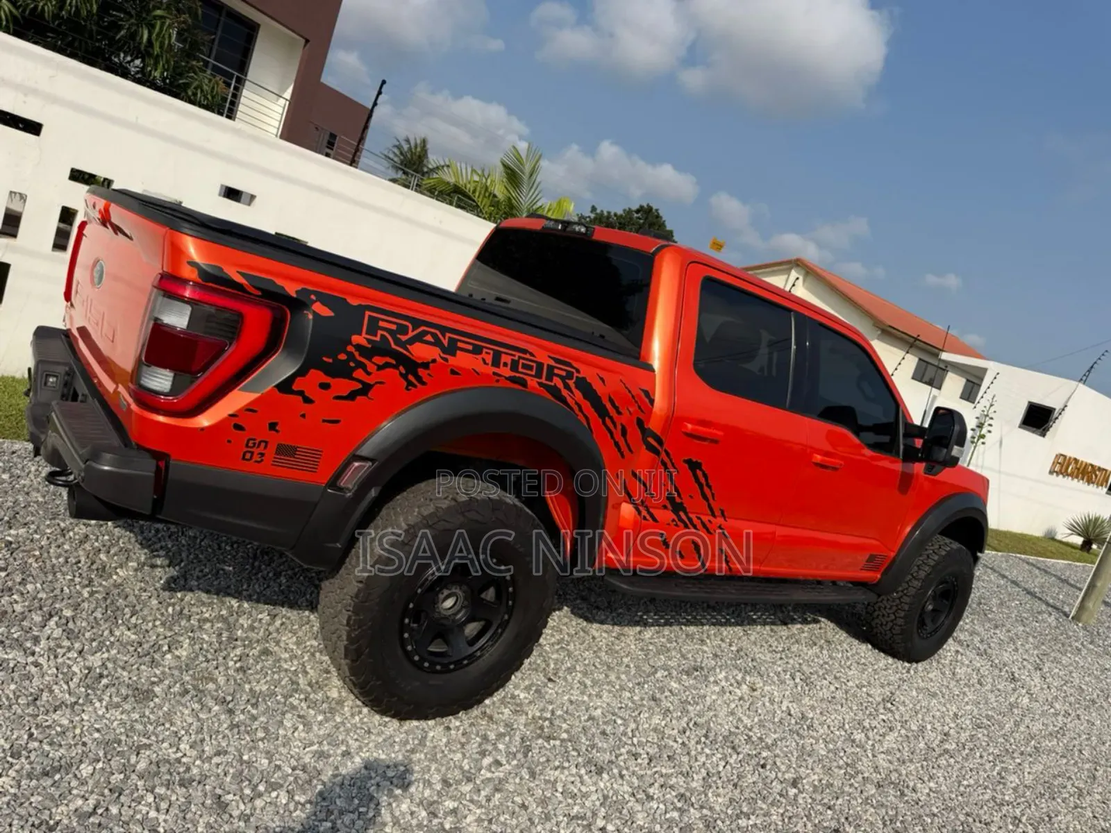 Ford F-150 Raptor 2023 Orange