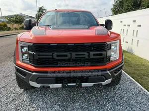 Ford F-150 Raptor 2023 Orange