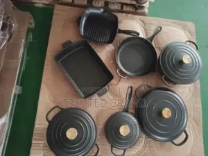 Cast Iron Cookware Set