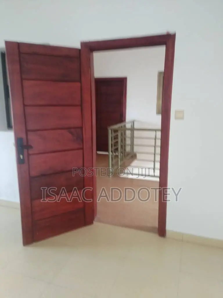 4bdrm Apartment in Spintex She'Ll Sign for rent