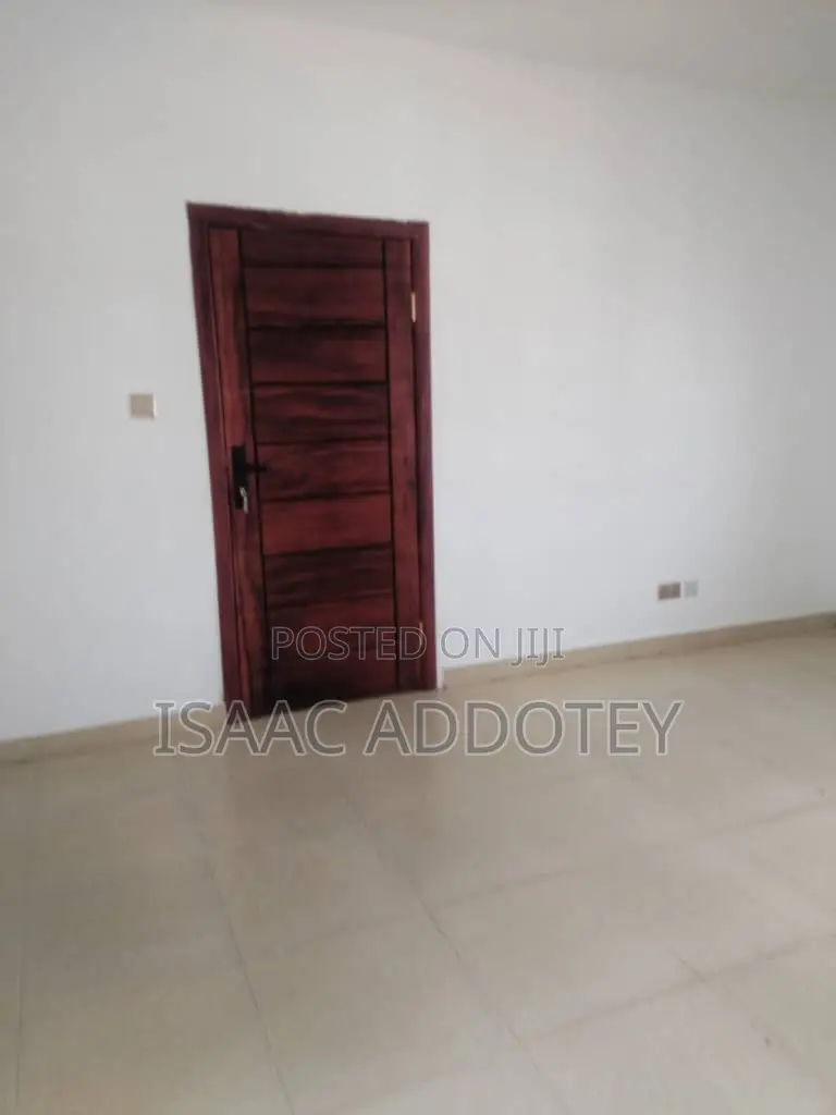 4bdrm Apartment in Spintex She'Ll Sign for rent