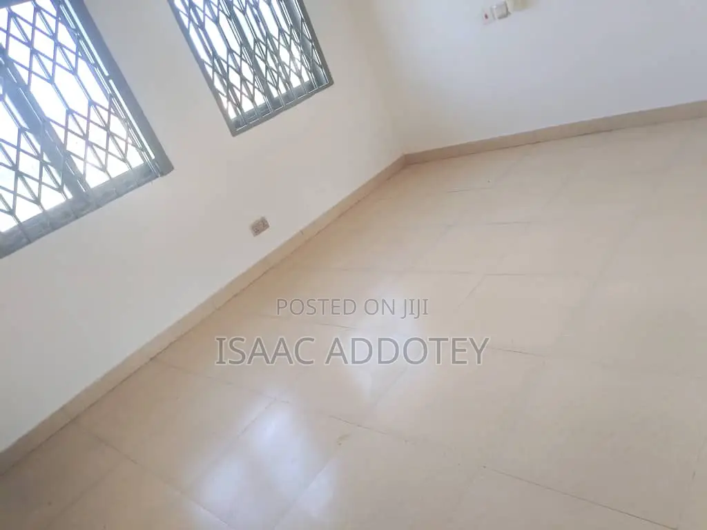 4bdrm Apartment in Spintex She'Ll Sign for rent