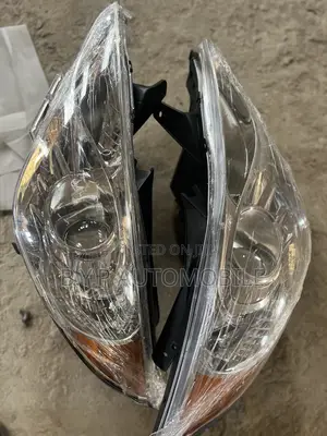 Hyundai Sonata 2012 Headlight