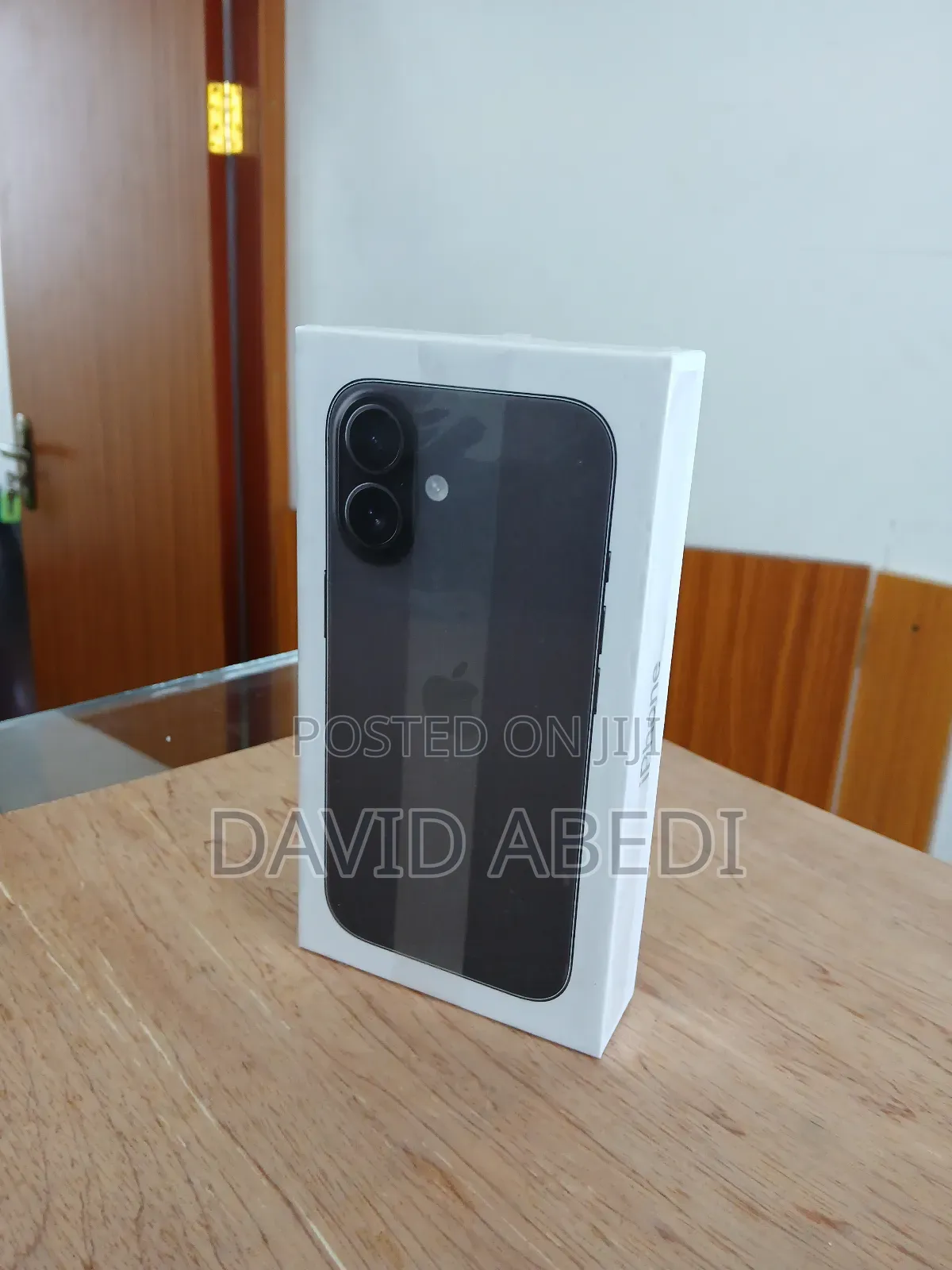 New Apple iPhone 16 128 GB Black