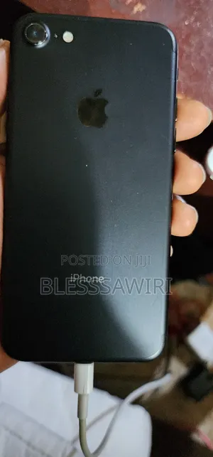 Apple iPhone 7 32 GB Black