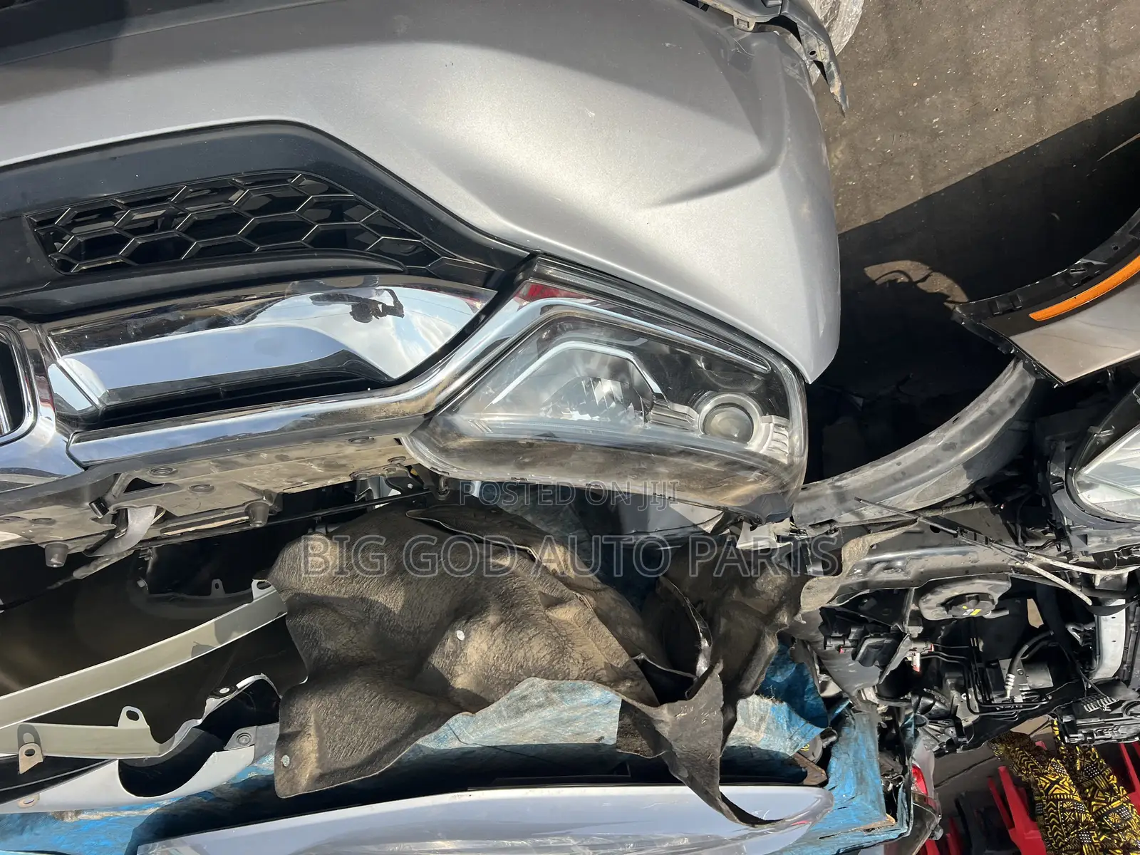 Honda CRV Complete Front Cut