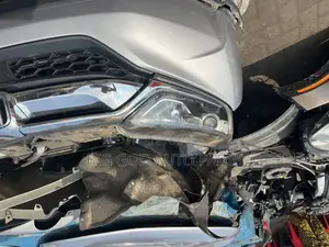 Honda CRV Complete Front Cut