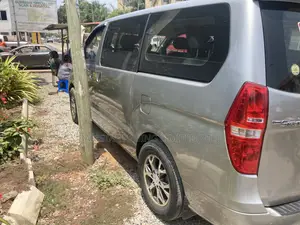 Hyundai Starex 2014 Silver