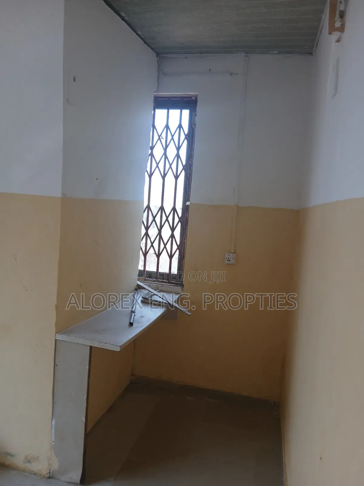 1bdrm Apartment in Single Self, Adenta for rent