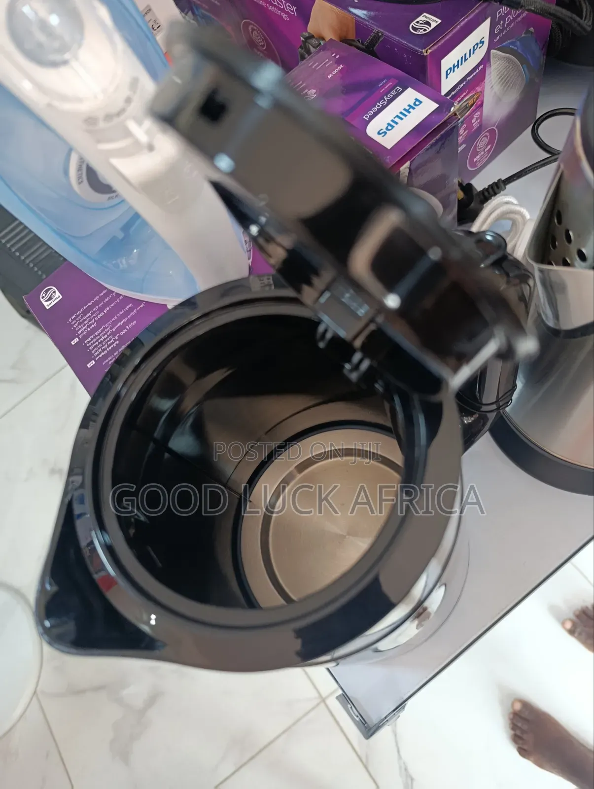 Syinix Electric Kettle Black 1.7l Q17ke1
