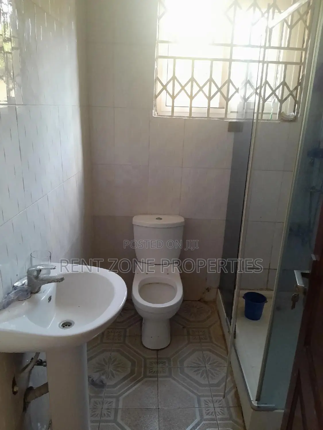 3bdrm Apartment in Ofankor for rent