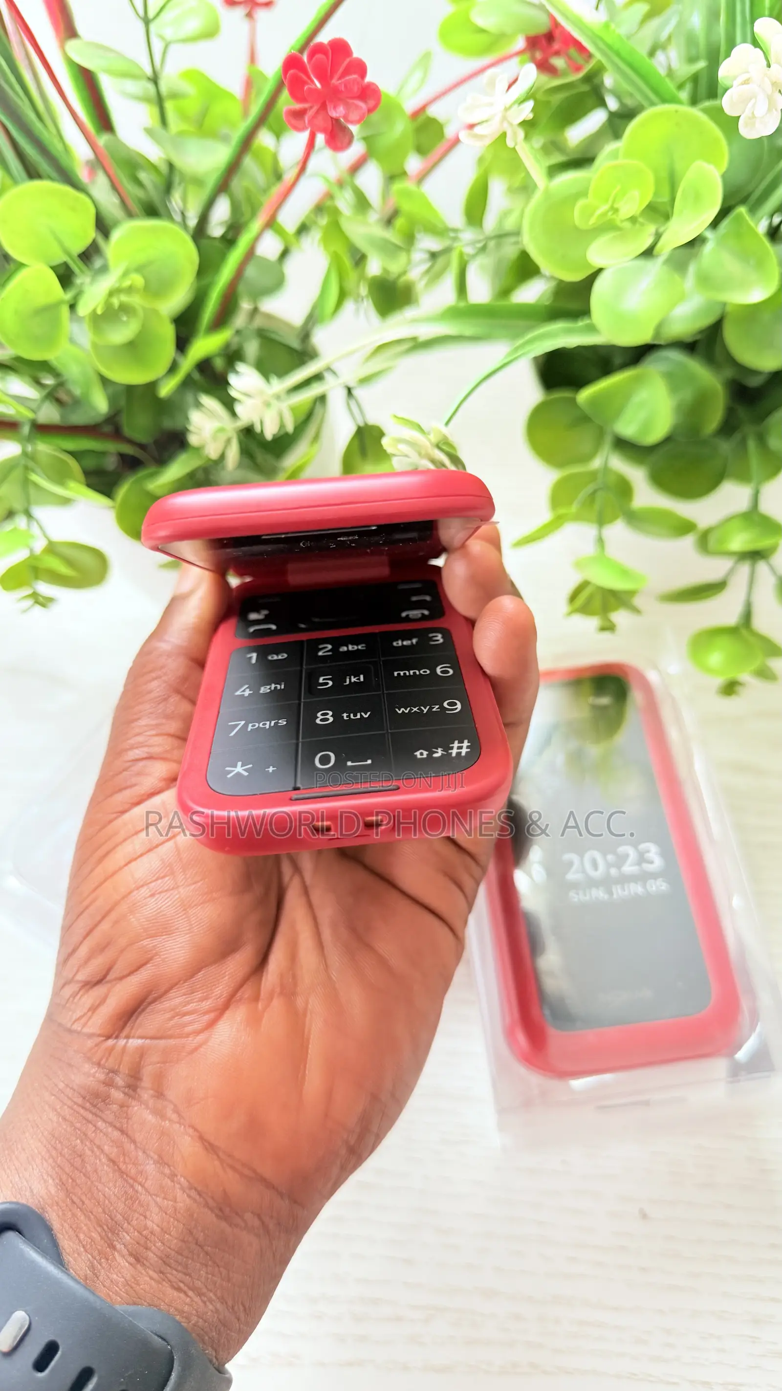 New Nokia 2660 Flip Red