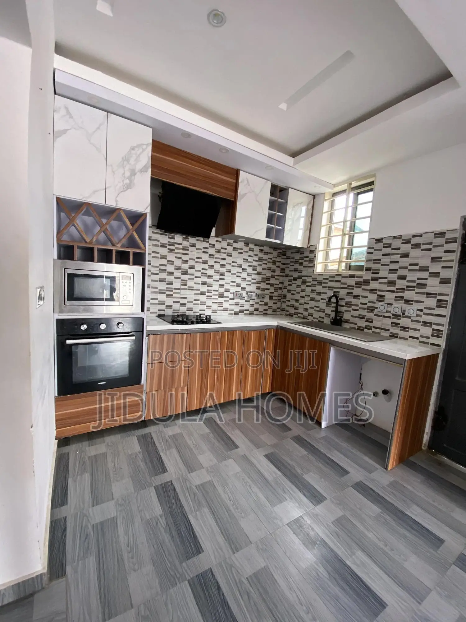 4bdrm Duplex in Agiriganor, School Junction for rent
