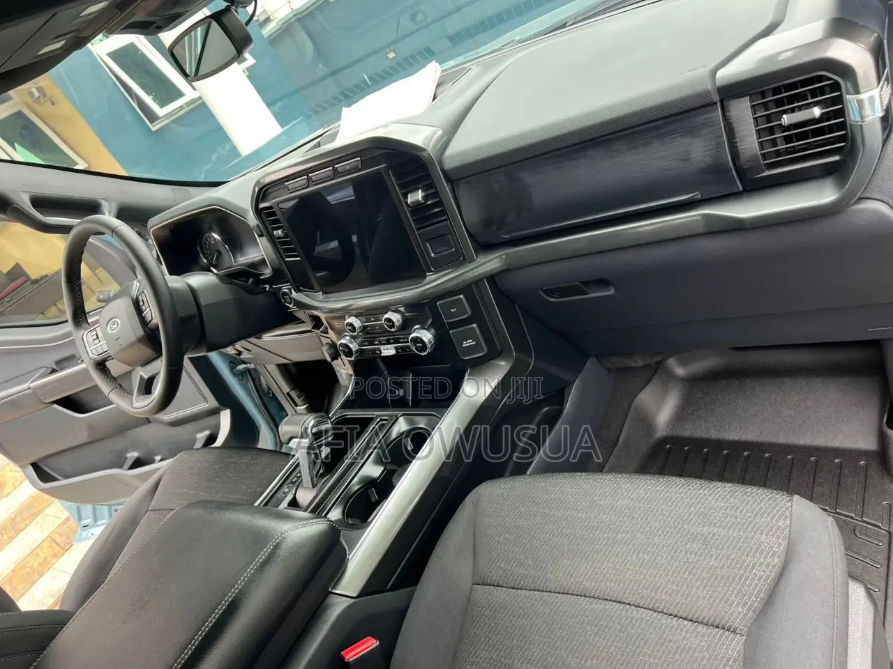 Ford F-150 Platinum 2021 Burgundy