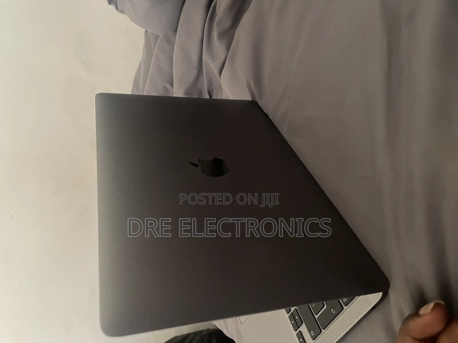 Laptop Apple MacBook Air 2020 8GB Apple M1 HDD+SSD 256GB