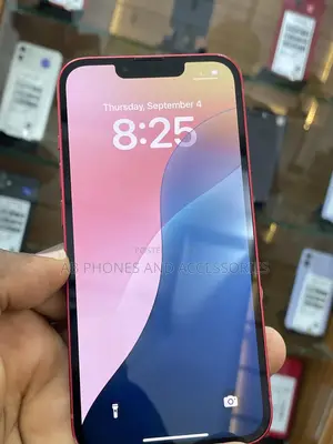 Apple iPhone 13 128 GB Red