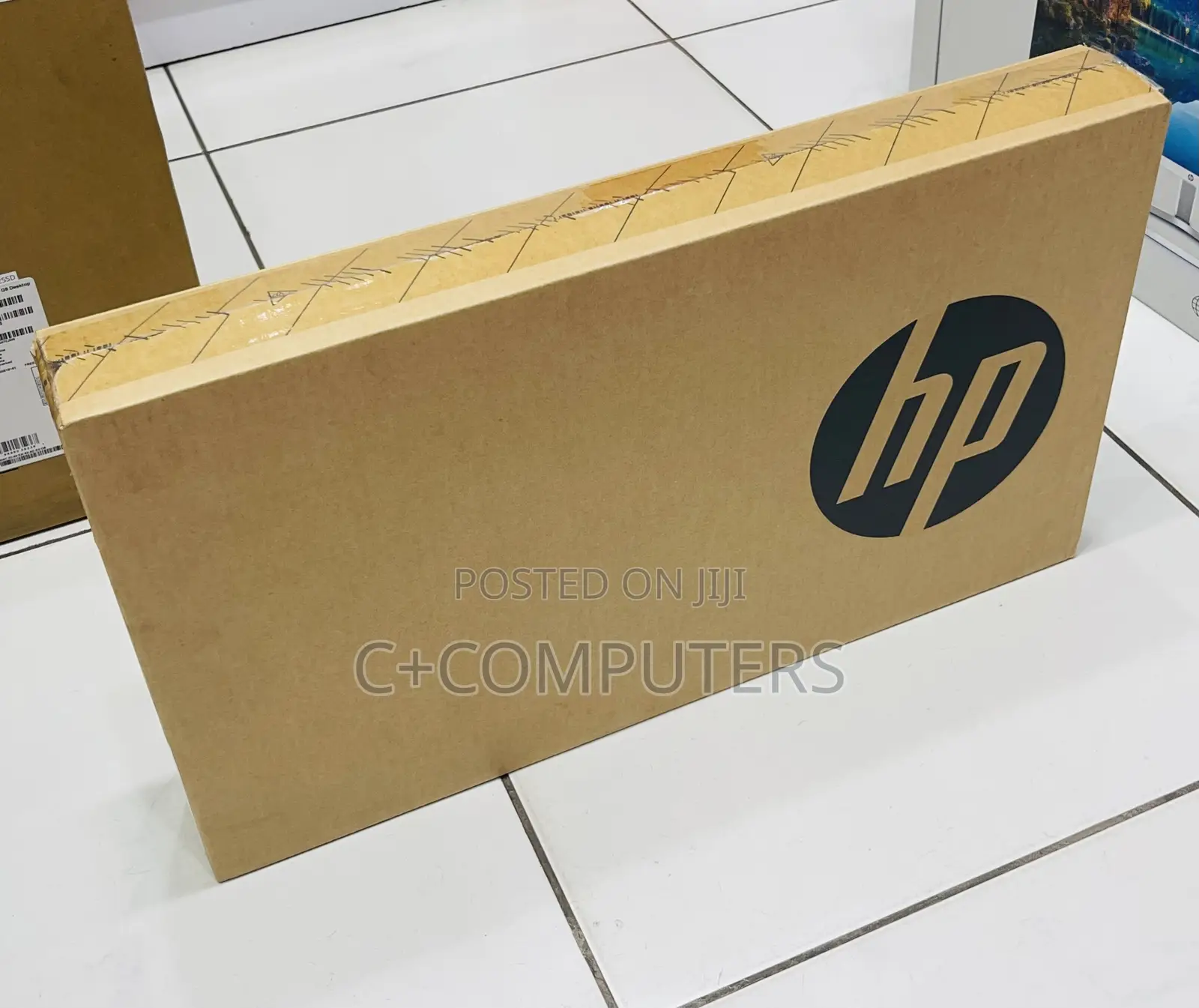 New Laptop HP 250 G8 8GB Intel Core I3 SSD 512GB