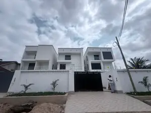 5bdrm House in East Legon, Ability for sale