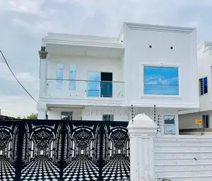 4bdrm House in Ashaley Botwe, Lake Side Estate for sale