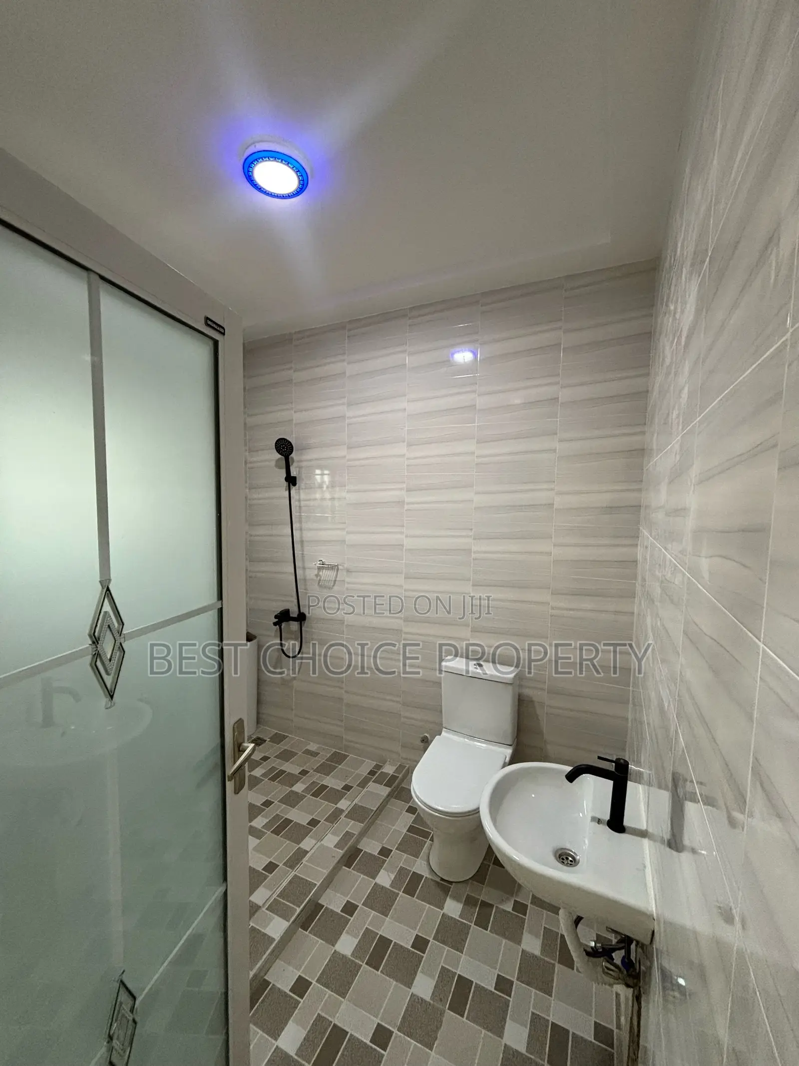 Ex 2 Bedroom Apartment for Rent at Adenta Frahfraha