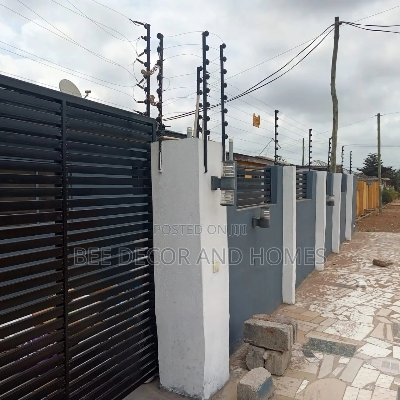 1bdrm Room & Parlour in Bee Decor & Homes, Adenta for rent