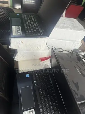 Laptop Acer Swift 1 4GB Intel Celeron eMMC 60GB