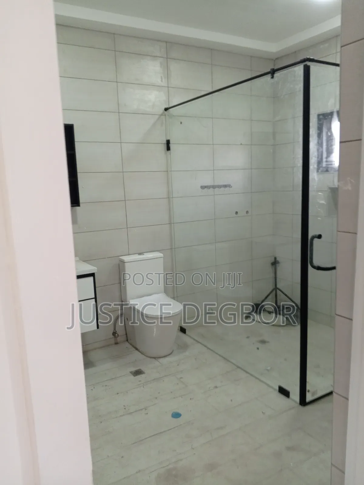 4bdrm Townhouse / Terrace in Bestchoice, West Legon for rent