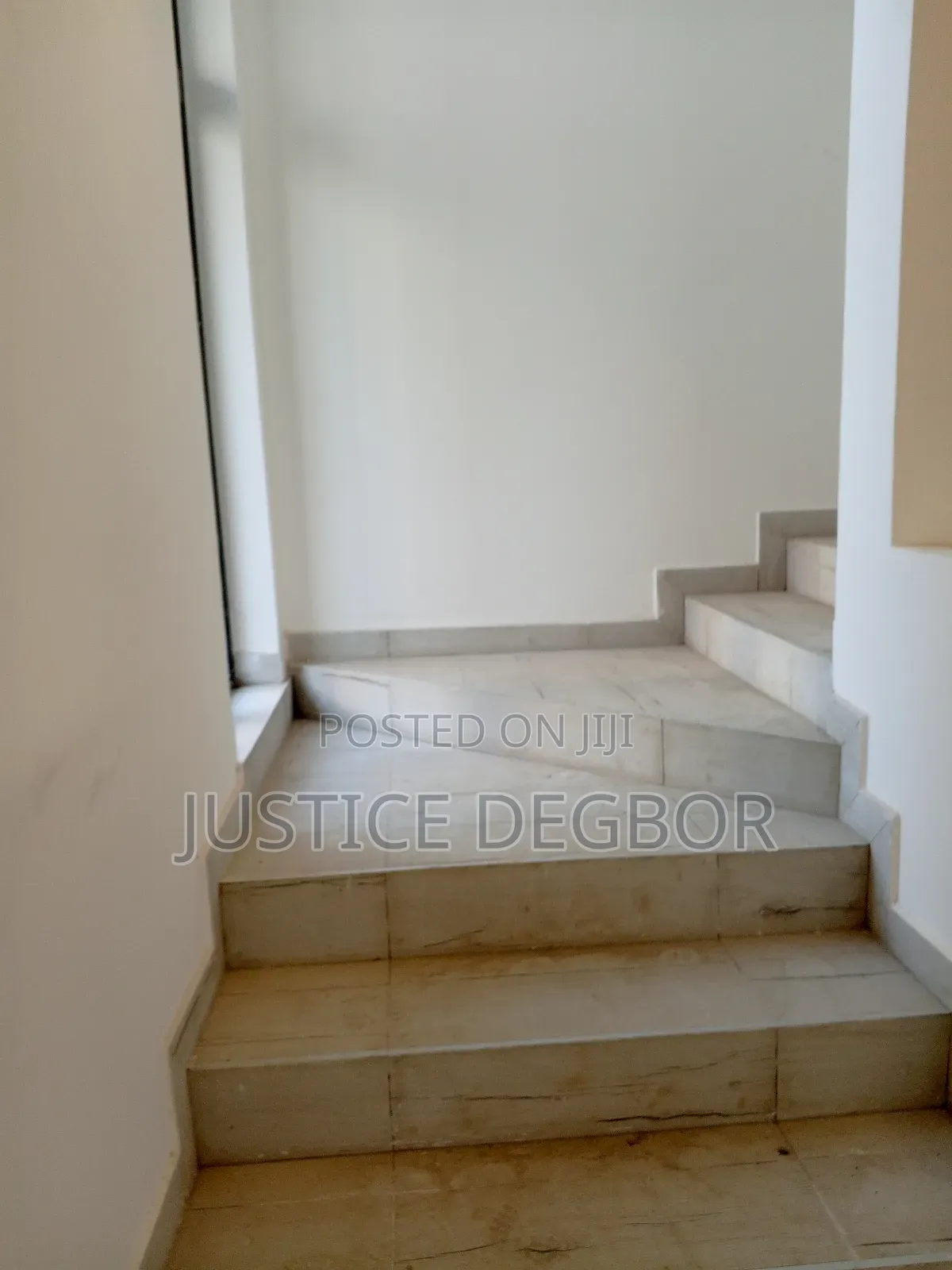 4bdrm Townhouse/Terrace in Bestchoice Property, West Legon for sale