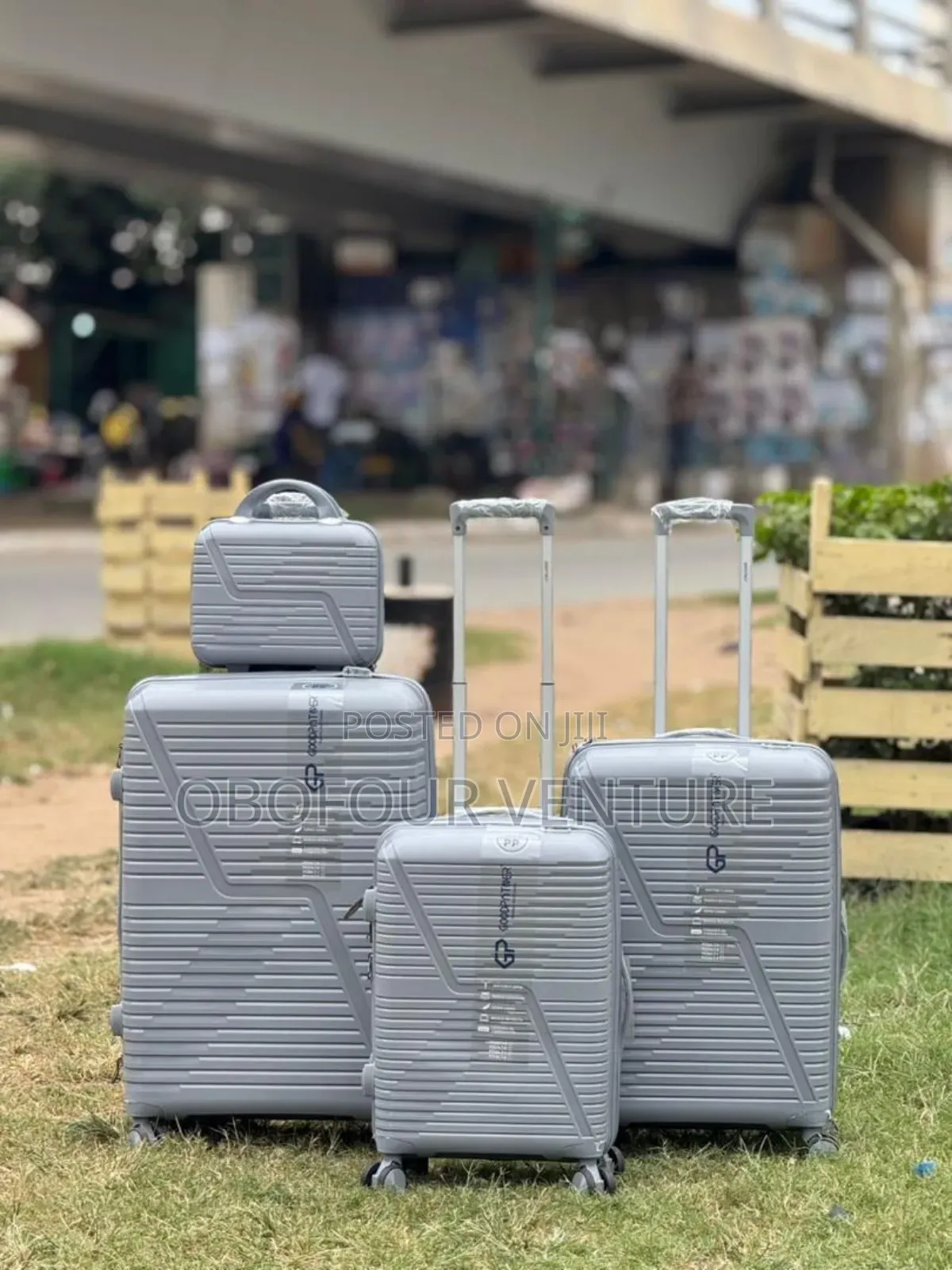 4 in 1 Anticrake Luggage  Is Available for Sale