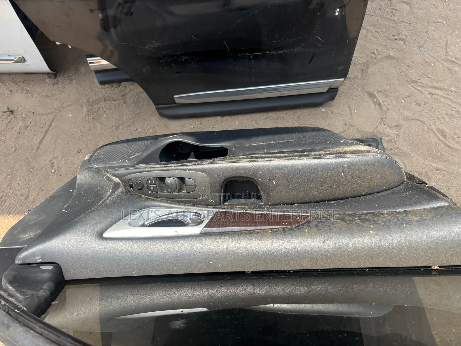 Nissan Pathfinder 2016,2017,2018,2019,2020 Doors Set Available