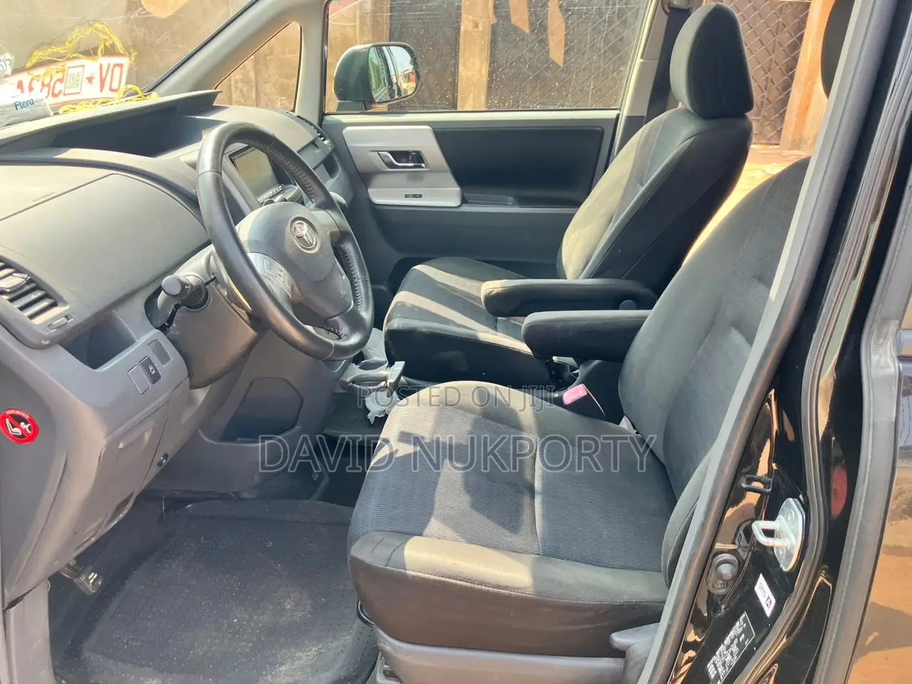 Toyota Voxy 2013 Black