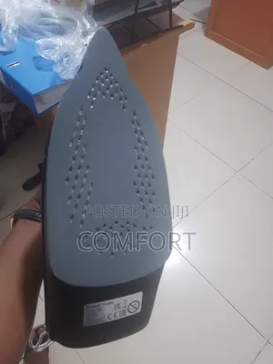 Russell Hobbs Powersteam Ultra 3100w Vertical Steam Iron- 20630