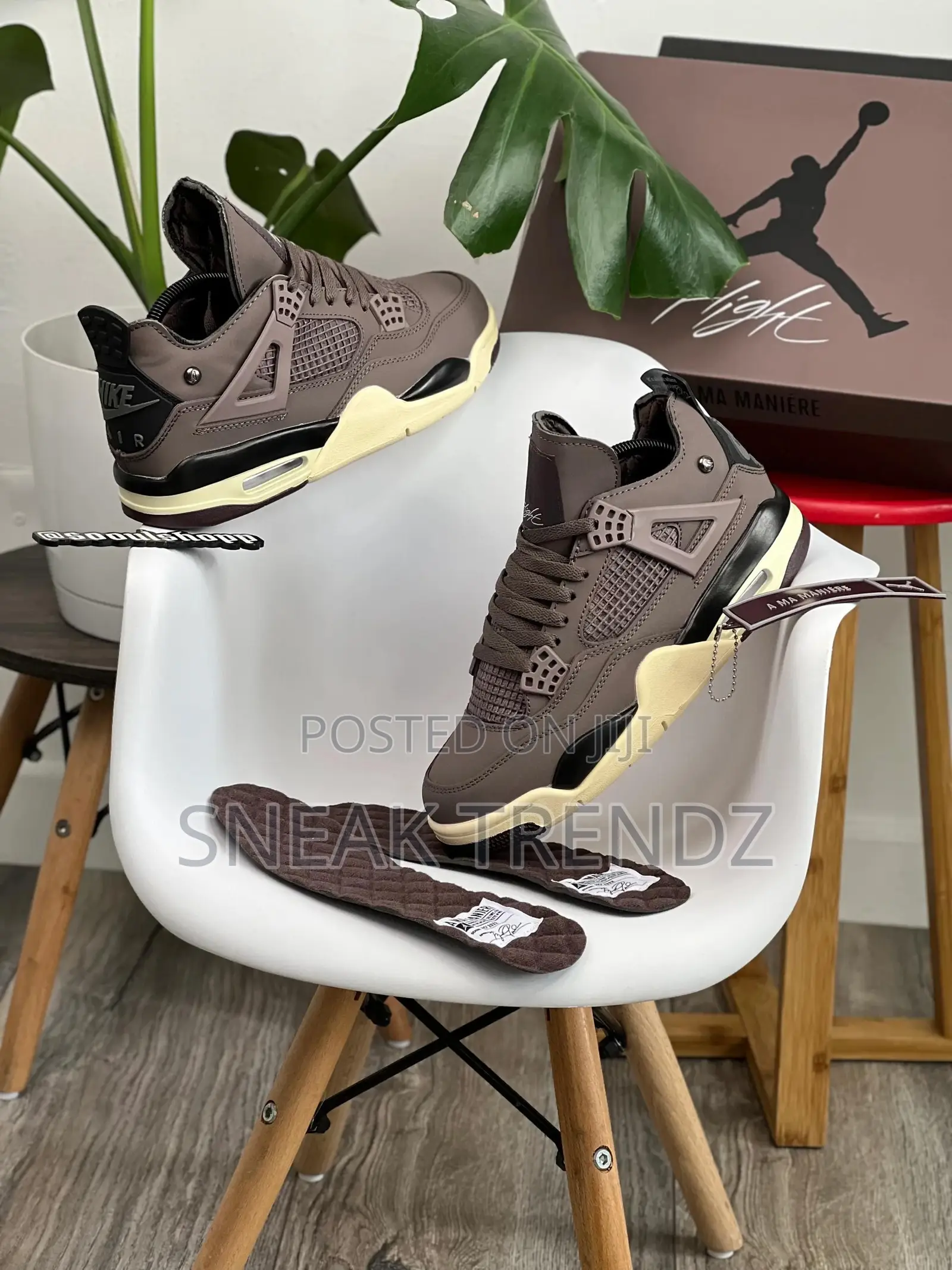 Air Jordan R4 Og Coffee Cream