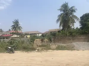Plot of Land at Sarpieman Walking Distance to Main Road