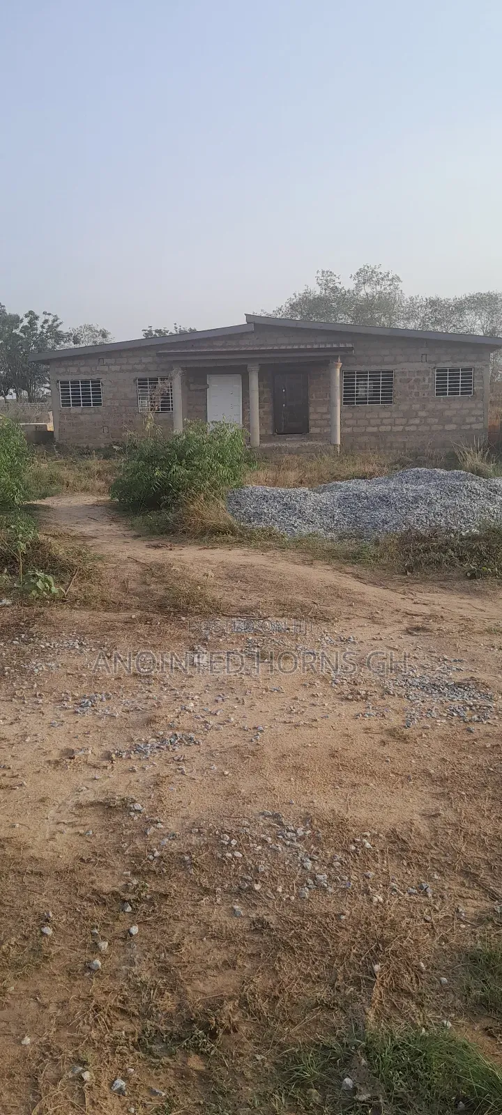 4 Bedrooms House for Sale