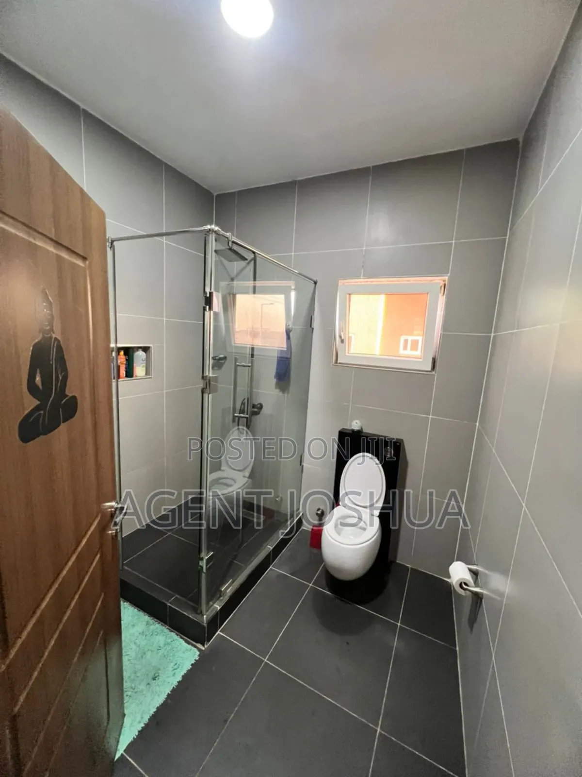 3bdrm House in Manet Court New for sale