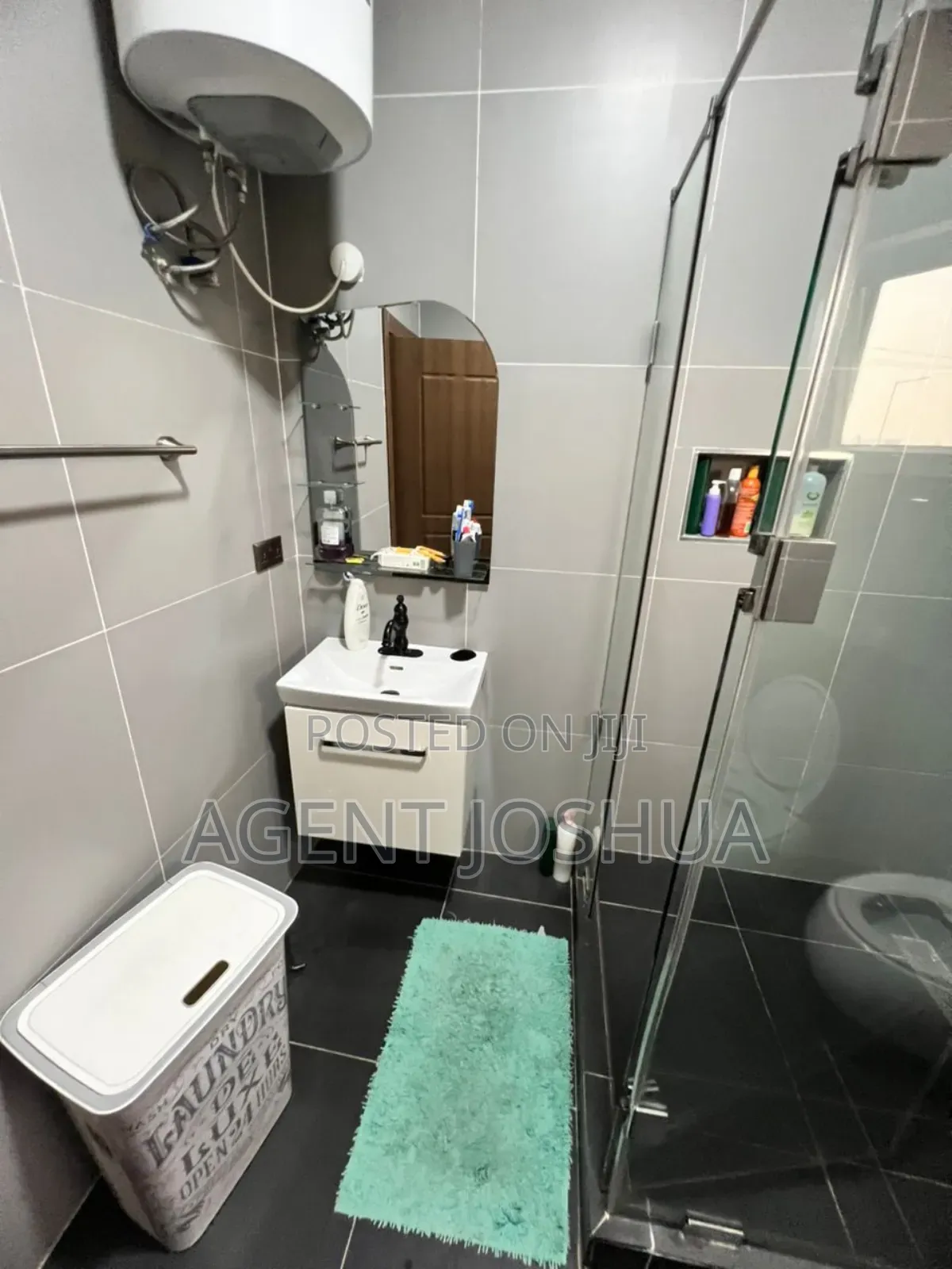 3bdrm House in Manet Court New for sale