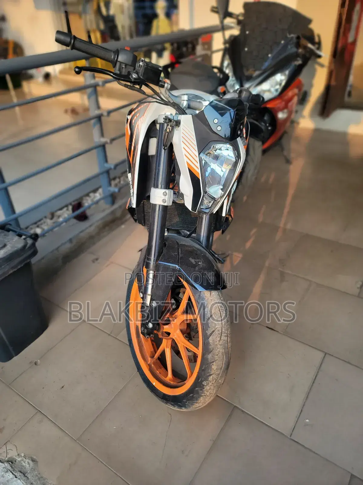KTM 2012 Orange