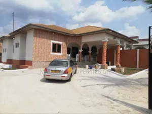 3bdrm House in Millions Properties, Kumasi Metropolitan for sale