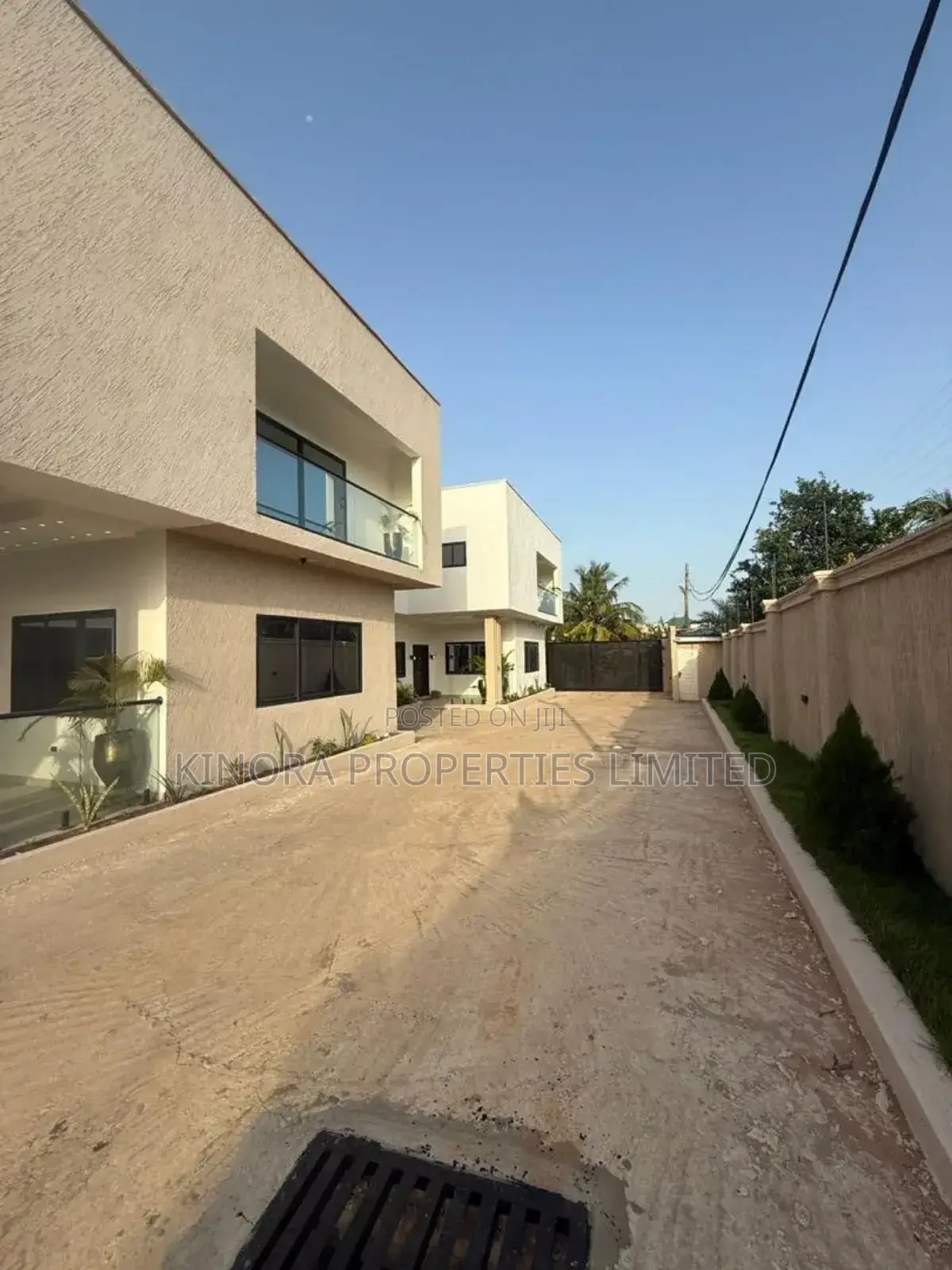 4bdrm Duplex in New York, Oyarifa for rent