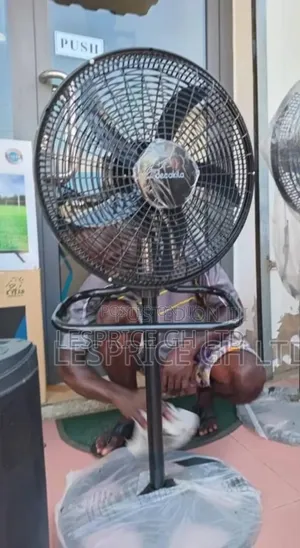 Hyper Functional Fan~18"