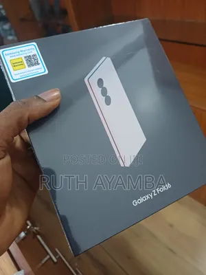 New Samsung Galaxy Z Fold6 256 GB Gold
