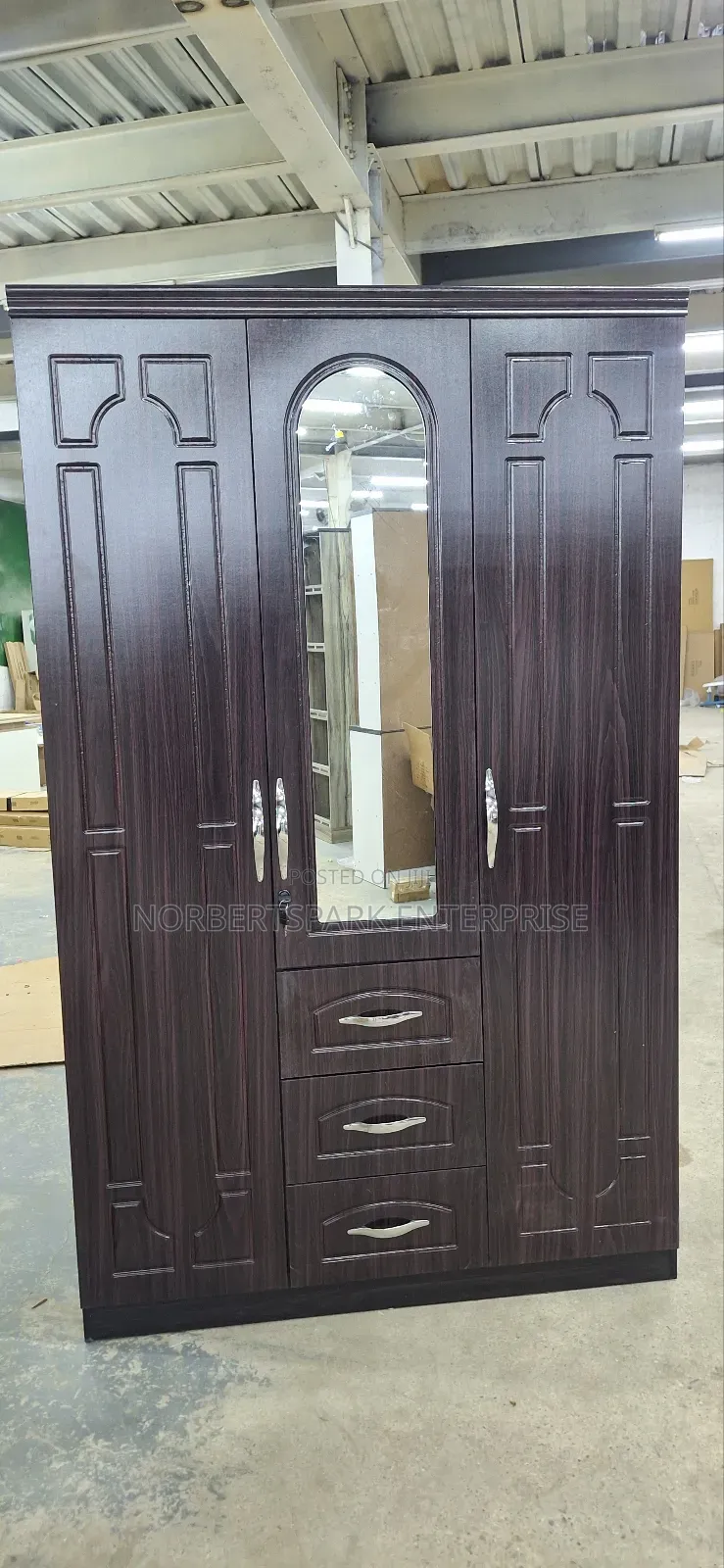 Wardrobe(3 Doors) Imported